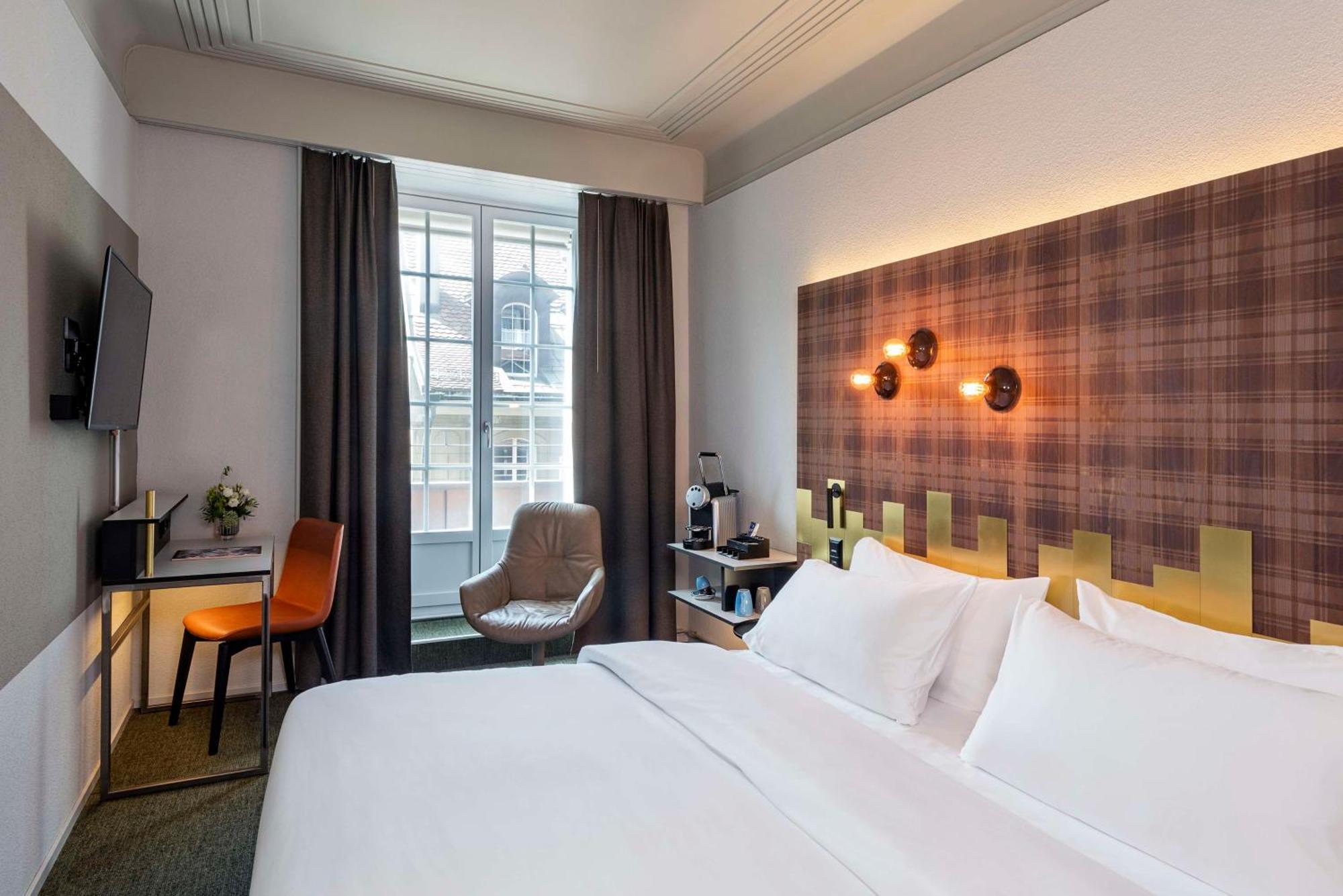 Nh The Bristol Hotel 4*